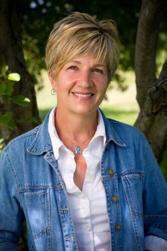 Interview with Marilou K. Suszko, Author of The Locavore's Kitchen